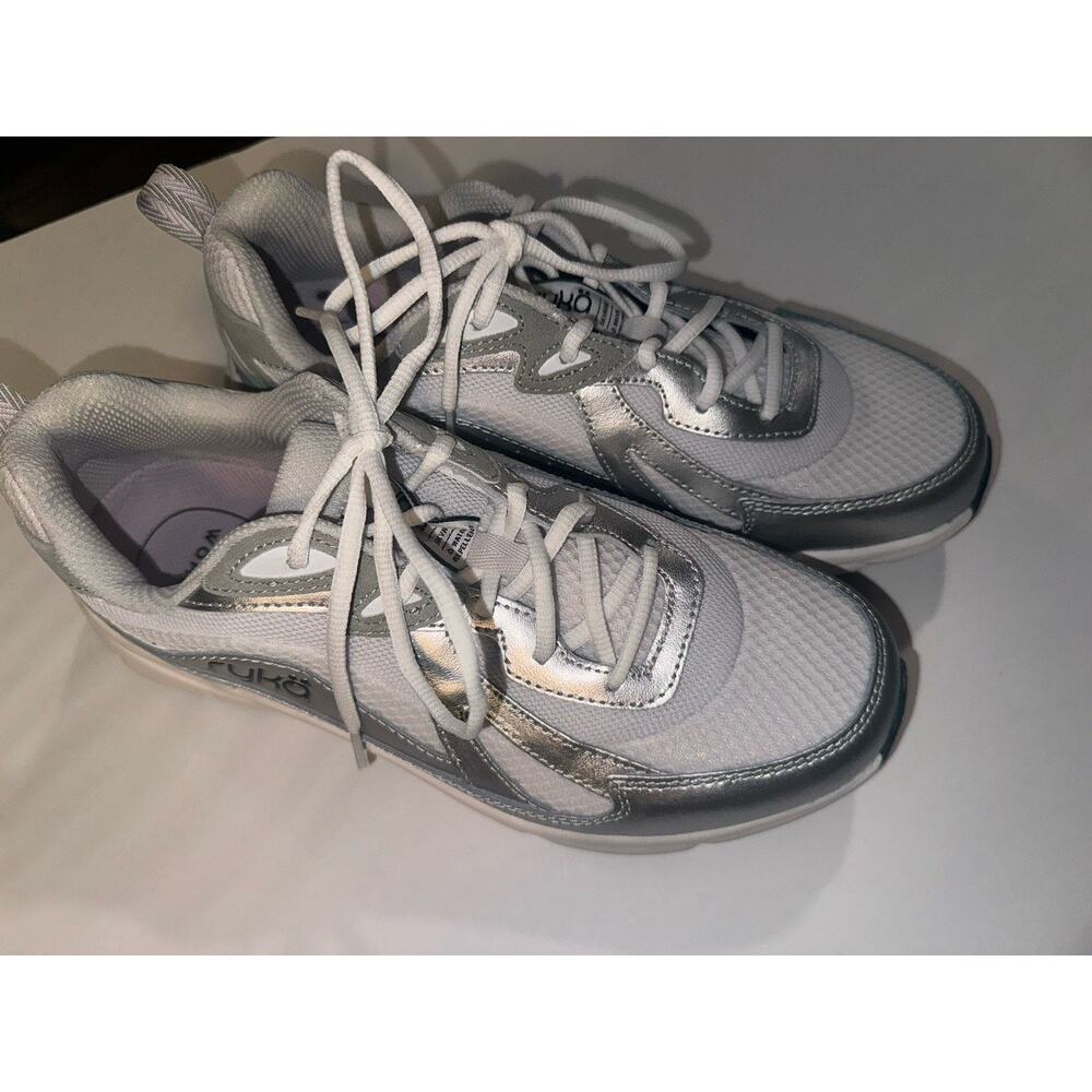 Ryka Water-Repellent Lace-Up Walking Sneaker Skyrise White Silver 9/W New